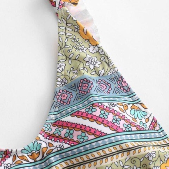 NEW,Zaful, Fun, Flirty & Fabulous, Floral Ruffle Backless Swimsuit, Size XL - Picture 10 of 12